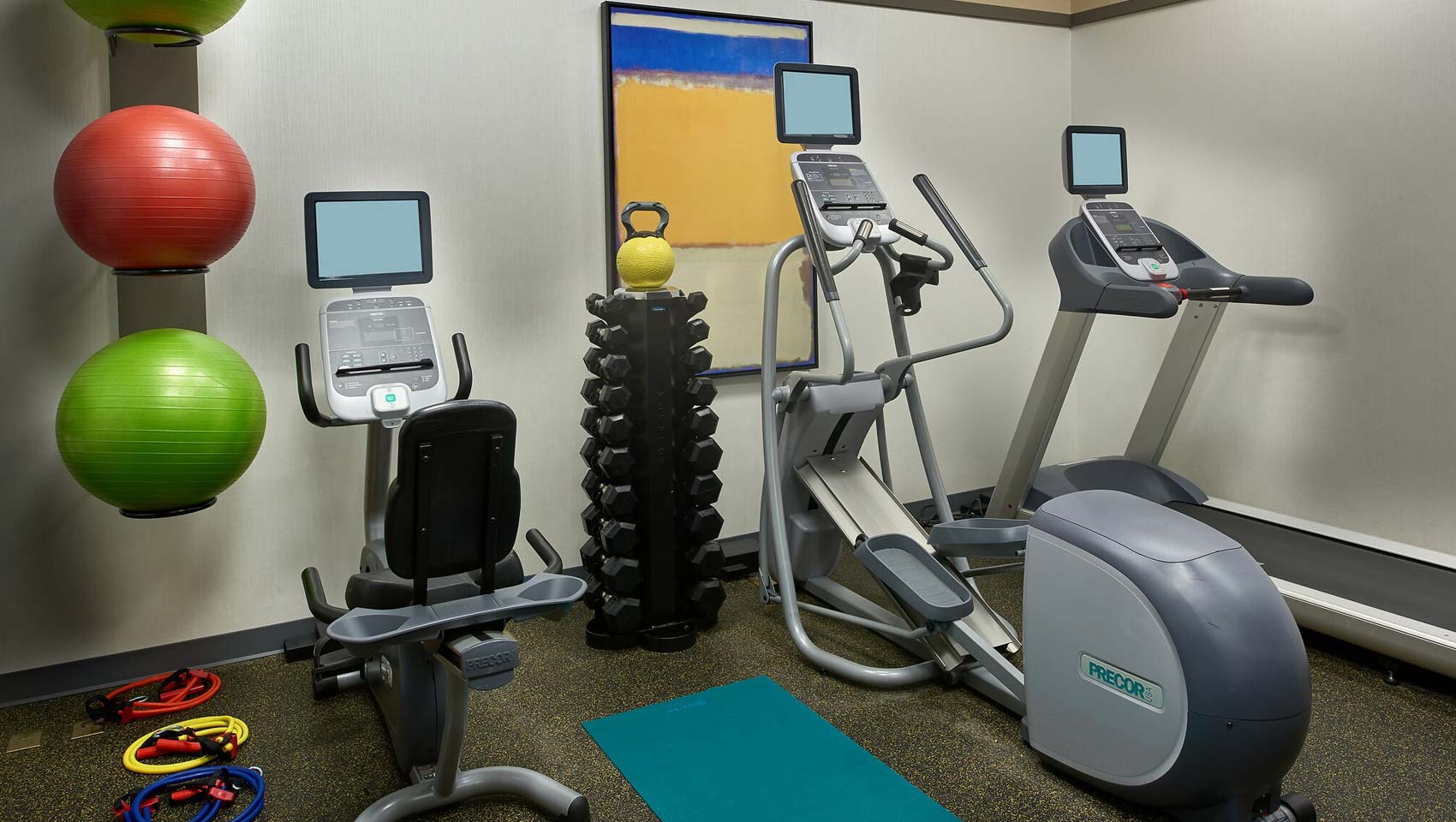24 hour hotel fitness center